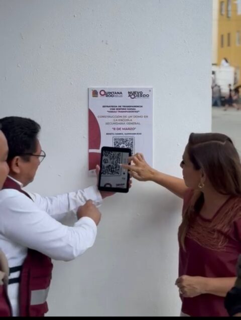 Inauración de obras transparentes en Cancún.